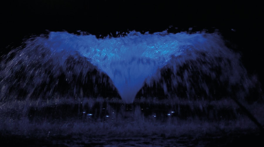 Air Flo premium Teichbelüfter mit Beleuchtung zur Wasserbelüftung Air Flo premium Teichbelüfter mit Beleuchtung zur Wasserbelüftung